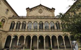 Universitat de Barcelona. Foto: Wikipedia.