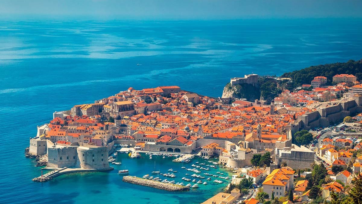 La ciudad de Dubrovnik al sur de Croacia