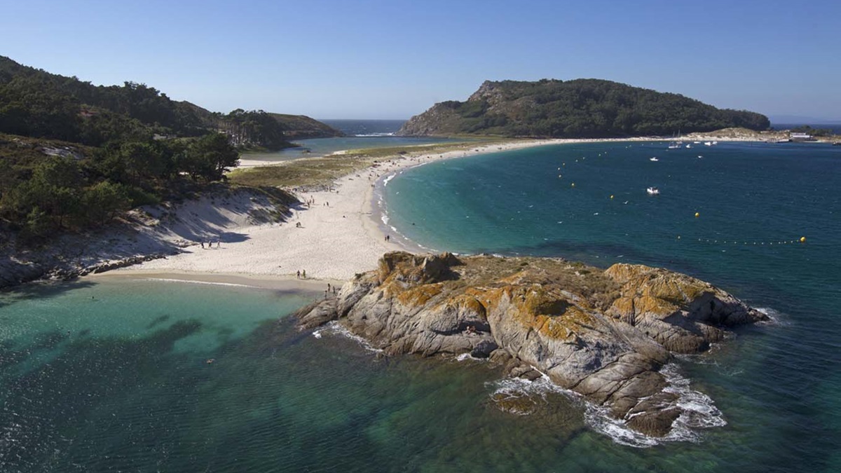 La playa de Rodas en las Islas Cíes, Galicia