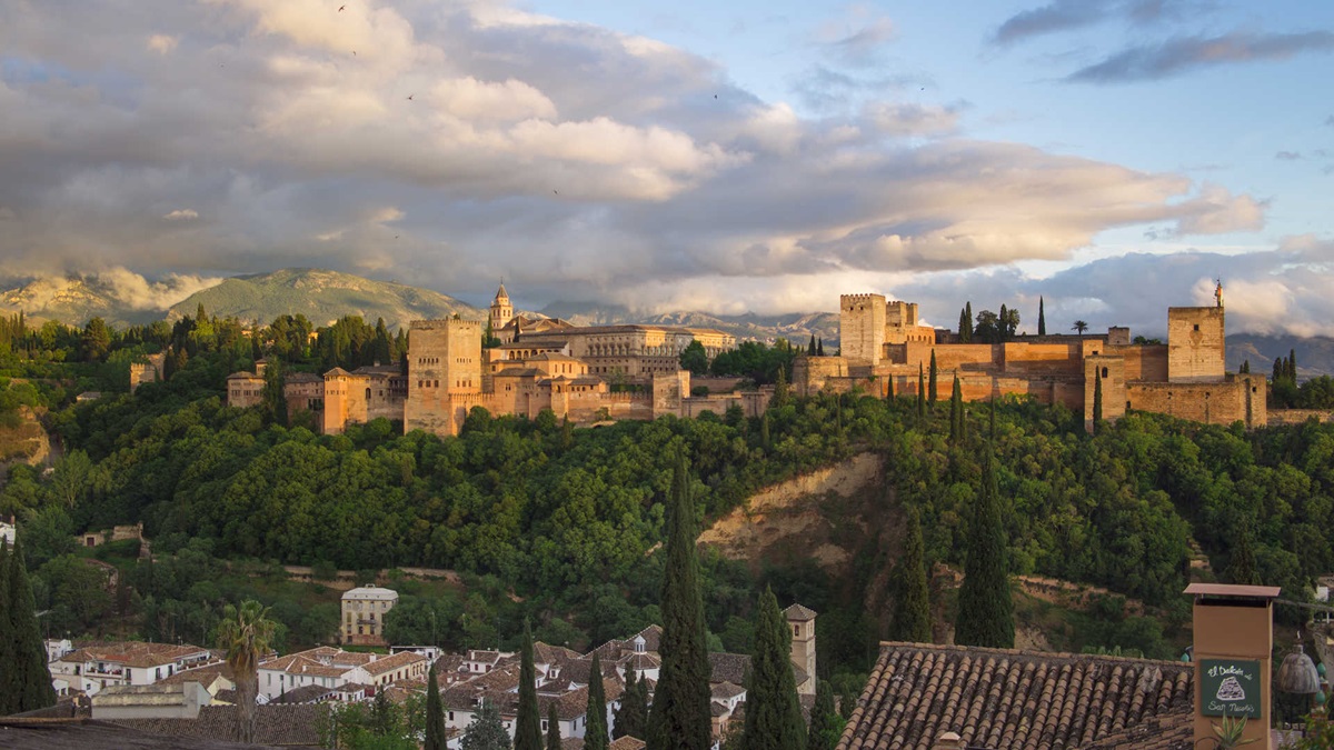 La ciudad de Granada en Andalucía