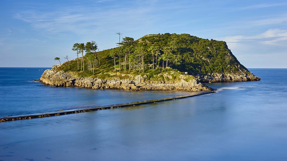 La isla de Garraitz en Lekeitio