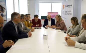 Reunión entre la Diputación, el CEEI y la Federación de Hostelería. Foto: Diputación de Valencia