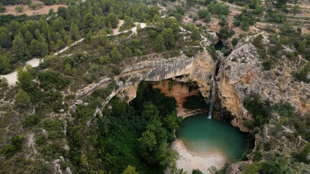 Cueva del Turche en una perspectiva áerea.