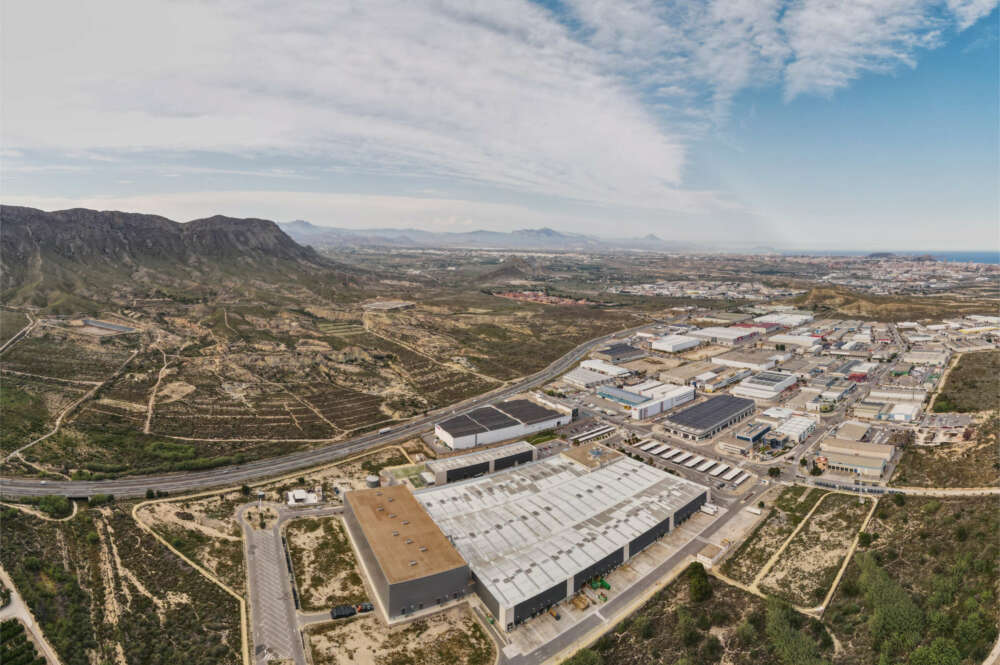 Una visión aérea de una fábrica de Alicante