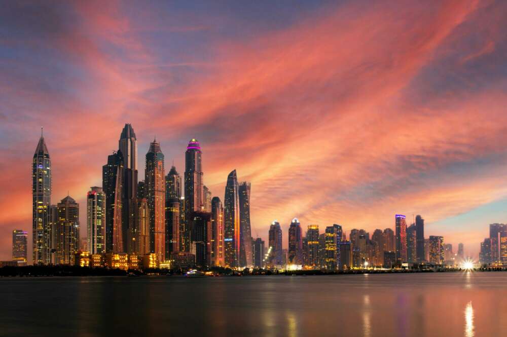 Fotografía de Dubai con el atardecer.