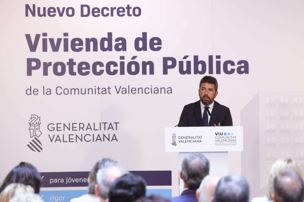 El president de la Generalitat Valenciana, Carlos Mazón, en un nuevo decreto sobre la vivienda pública (VPP) destinado a colectivos como los jóvenes