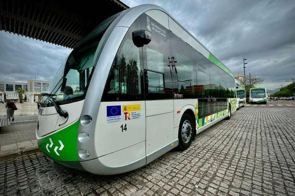 Els nous vehicles elèctrics del TRAM de Castelló