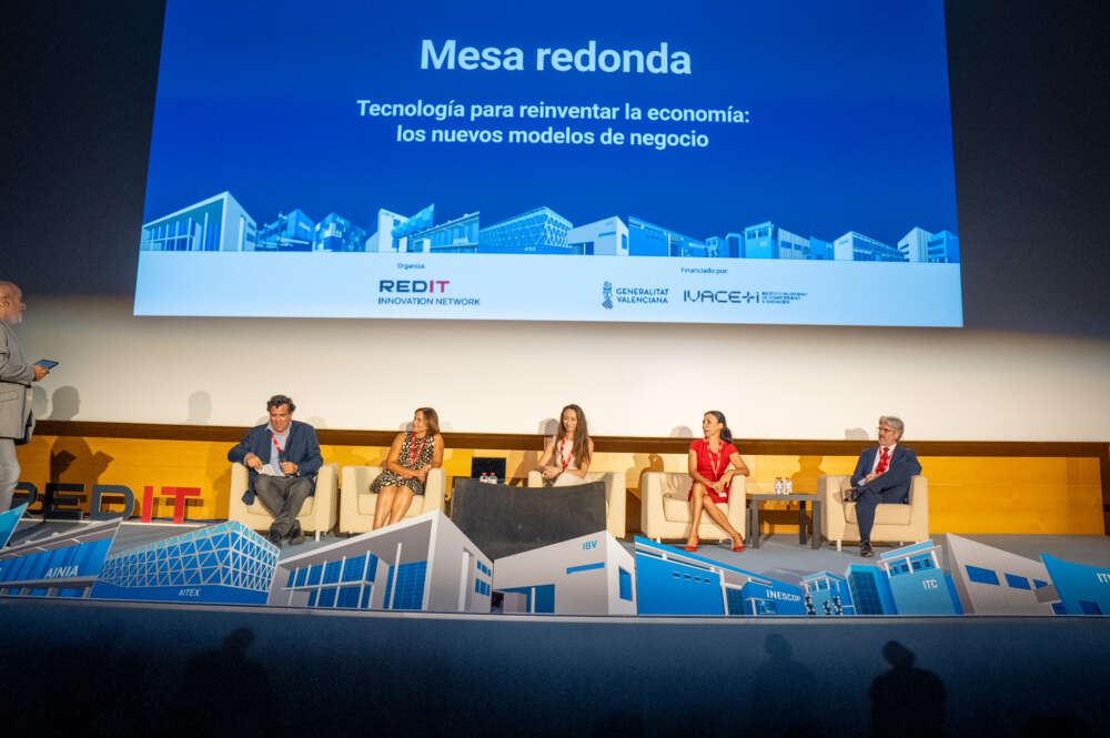 Una mesa redonda de innovación en los sectores tradicionales