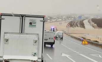 Carretera A-3 cortada por la DANA en la provincia de Valencia