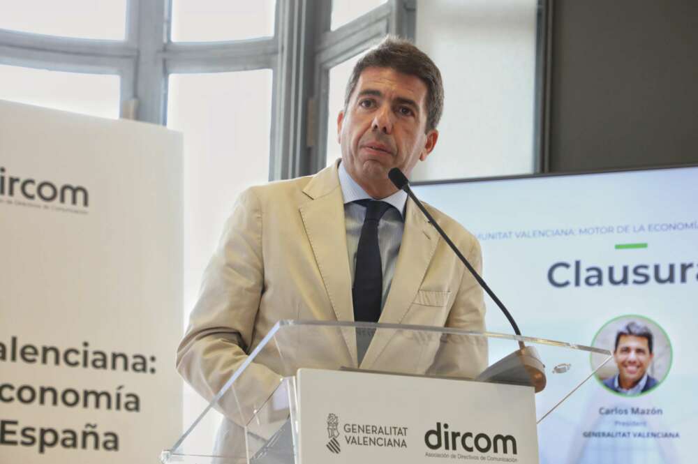 Mazón asiste a un evento de DIRCOM en Madrid