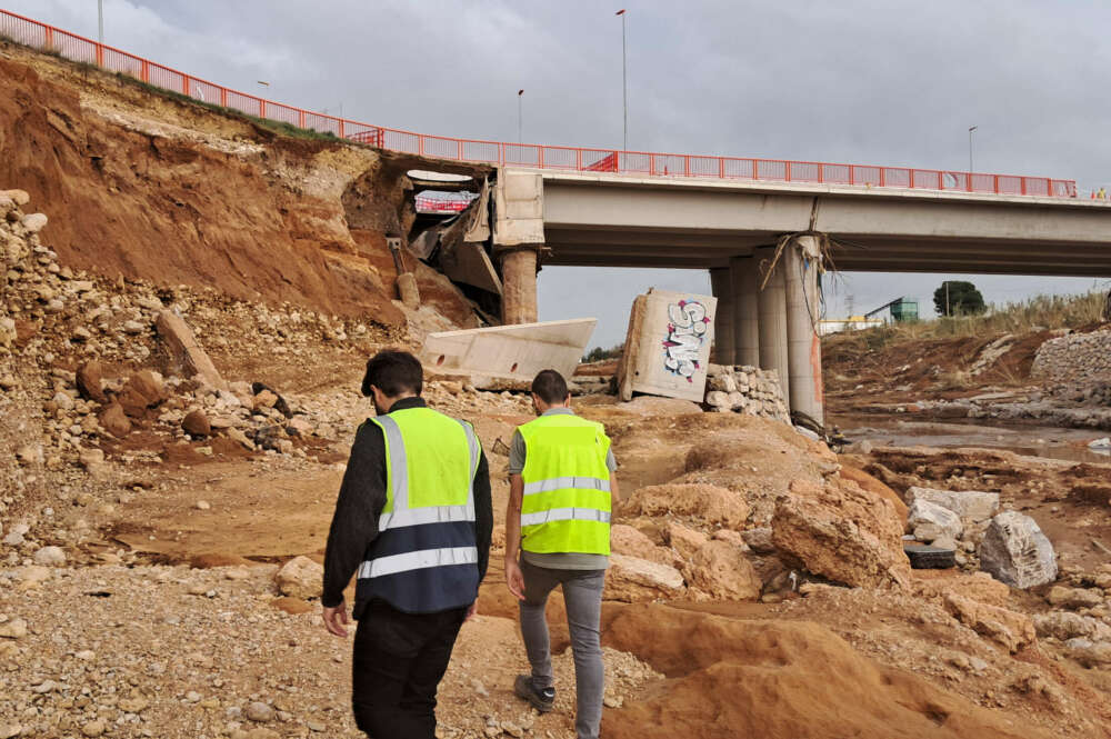 Obras en la CV-43 tras la destrucción de la DANA