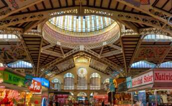 El Mercat Central de València on hi ha comerços que retolen en valencià