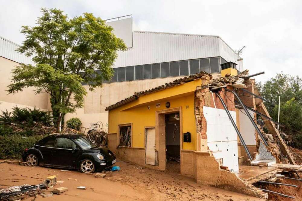 Treballadors socials en recerca d'habitatge pels afectats de la DANA