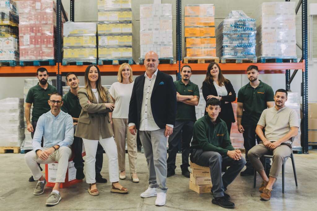 Toni Montañana, fundador de TCM Gourmet, y su equipo.