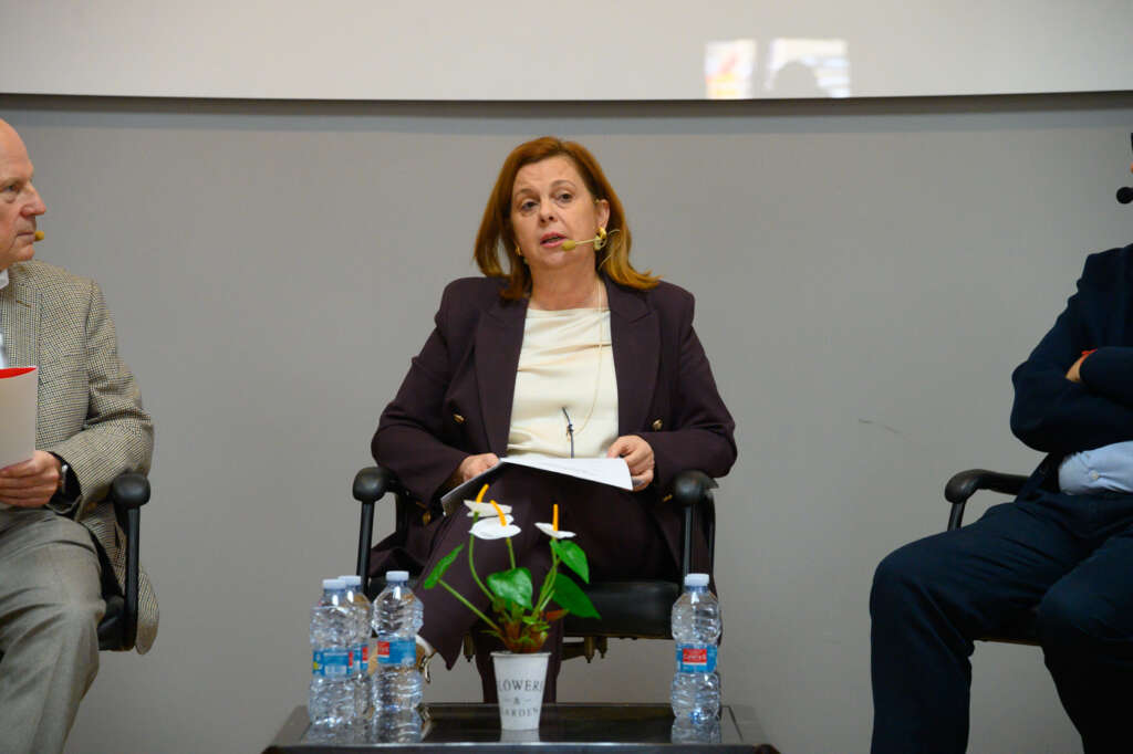 Reme Mazzolari, vicepresidenta segunda de la Diputación de Valencia, en la mesa de Infraestructuras en el marco de la jornada ‘La Reconstrucción’, organizada por Economía Digital en Torrent (Valencia)