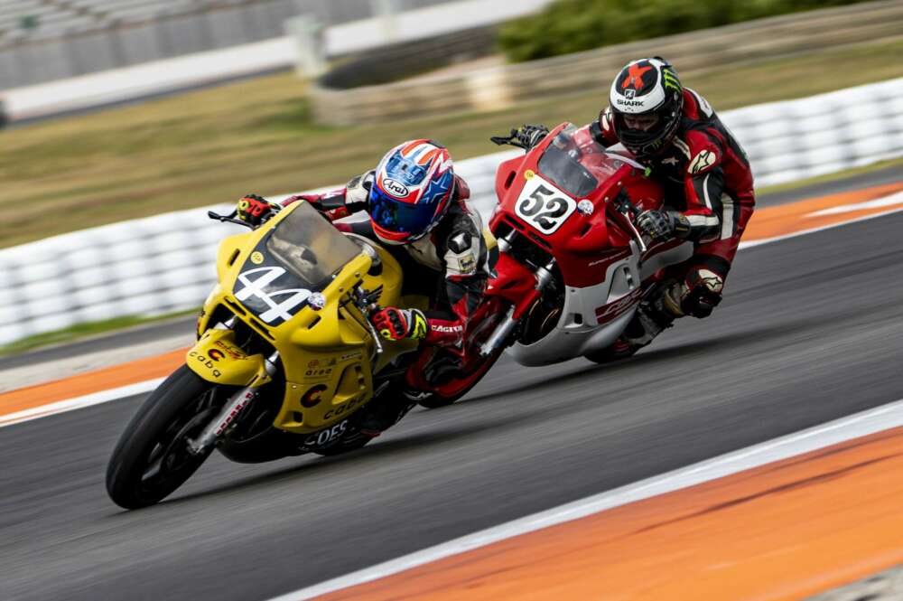 Motos en el circuito Ricardo Tormos