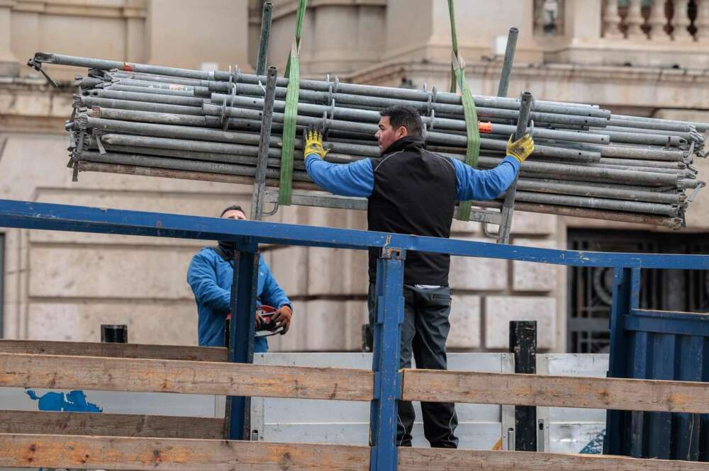 Personas trabajando en la Comunitat Valenciana