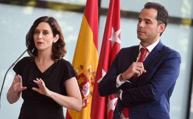 Isabel Díaz Ayuso e Ignacio Aguado./ EFE