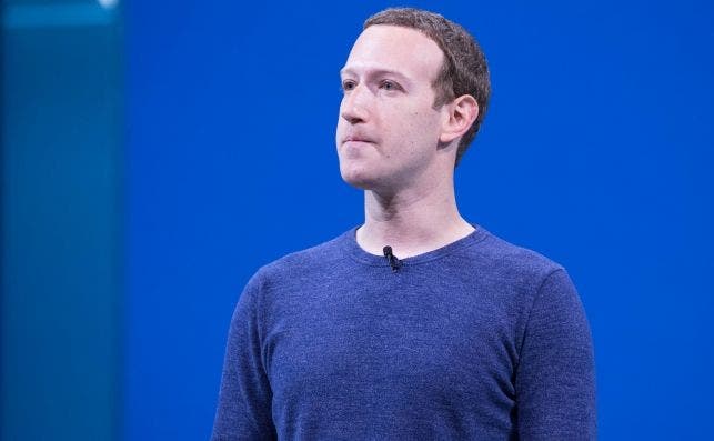 Facebook paga a sus usuarios por espiarlos. Foto: Mark Zuckerberg