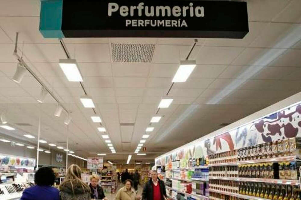 Sección de perfumería en una tienda de Mercadona