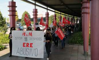 Protesta de trabajadores de H&M en Siero