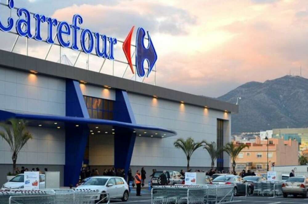 Carrefour mata dos pájaros de un tiro con la estantería más versátil para  tu baño - Economía Digital