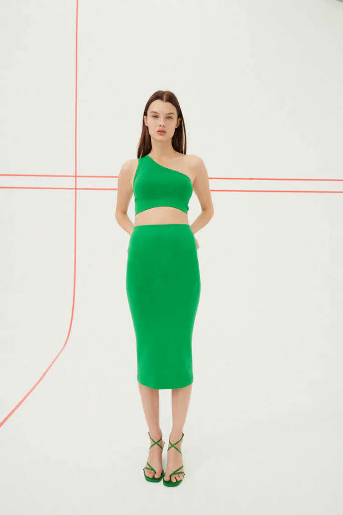 rebaja 5,99 euros falda más buscada de la Reina Letizia el color del verano