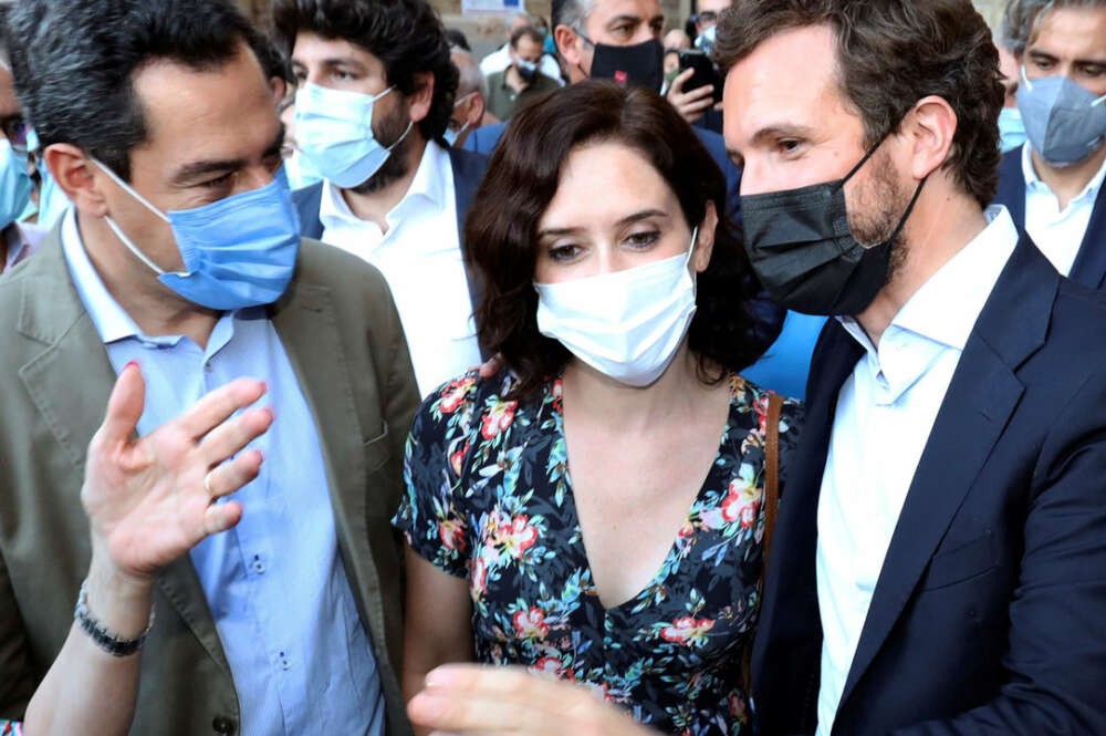 Juanma Moreno, Isabel Díaz Ayuso y Pablo Casado.