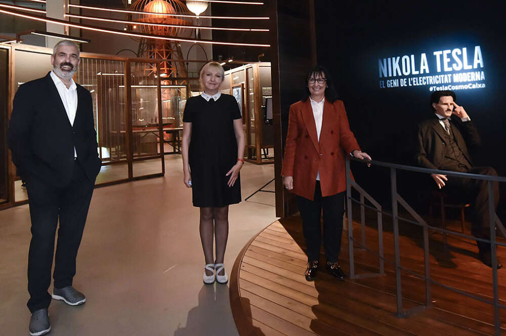 CosmoCaixa inaugura una exposición dedicada a Nikola Tesla, “padre” de la  tecnología moderna - Economía Digital