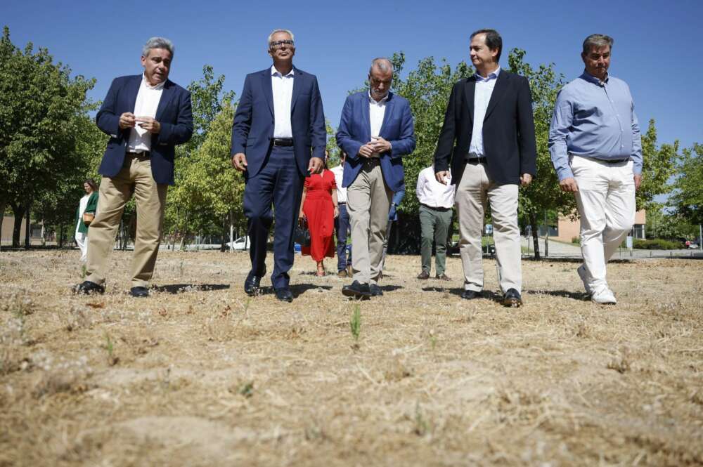 Visita a los terrenos donde se instalará la electrolinera. Comunidad de Madrid.