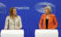 Roberta Metsola, presidenta del Parlamento Europeo (izquierda) y la austríaca Evelyn Regner (S&D), coponente del informe para esta directiva. en la sede de la Eurocámara en Estrasburgo.