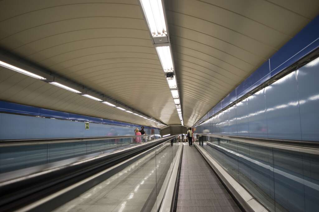 Interior de una estación de Metro en Madrid. Foto: Pixabay.