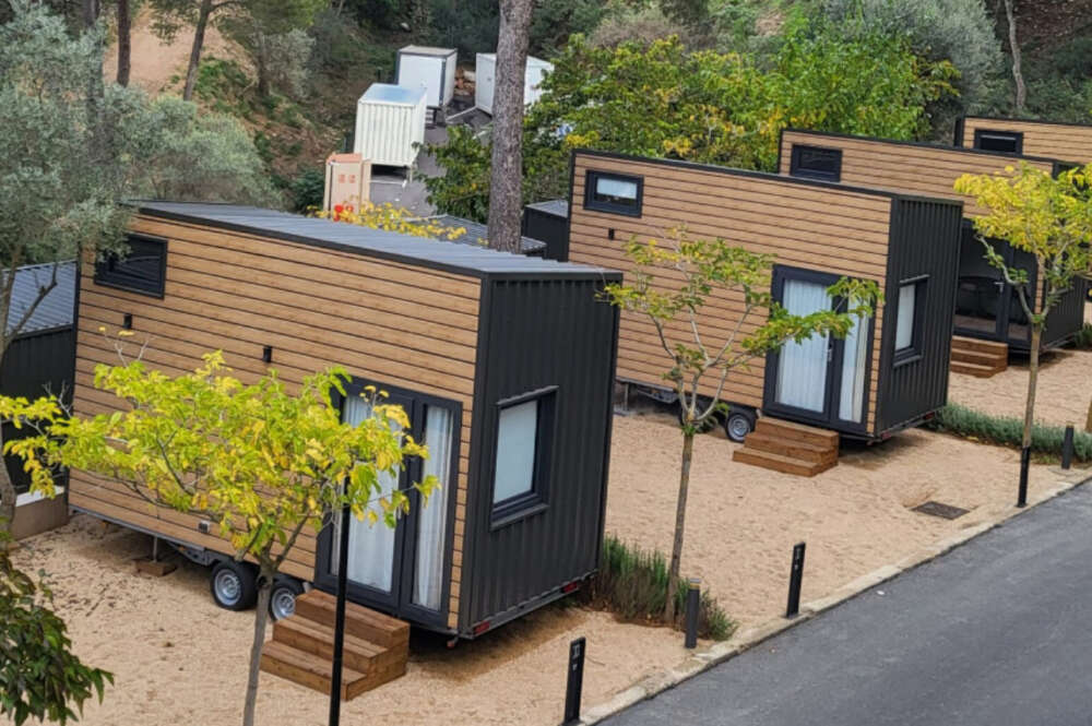 Casas prefabricadas rústicas para vivir en la naturaleza desde 35.000 euros  — idealista/news