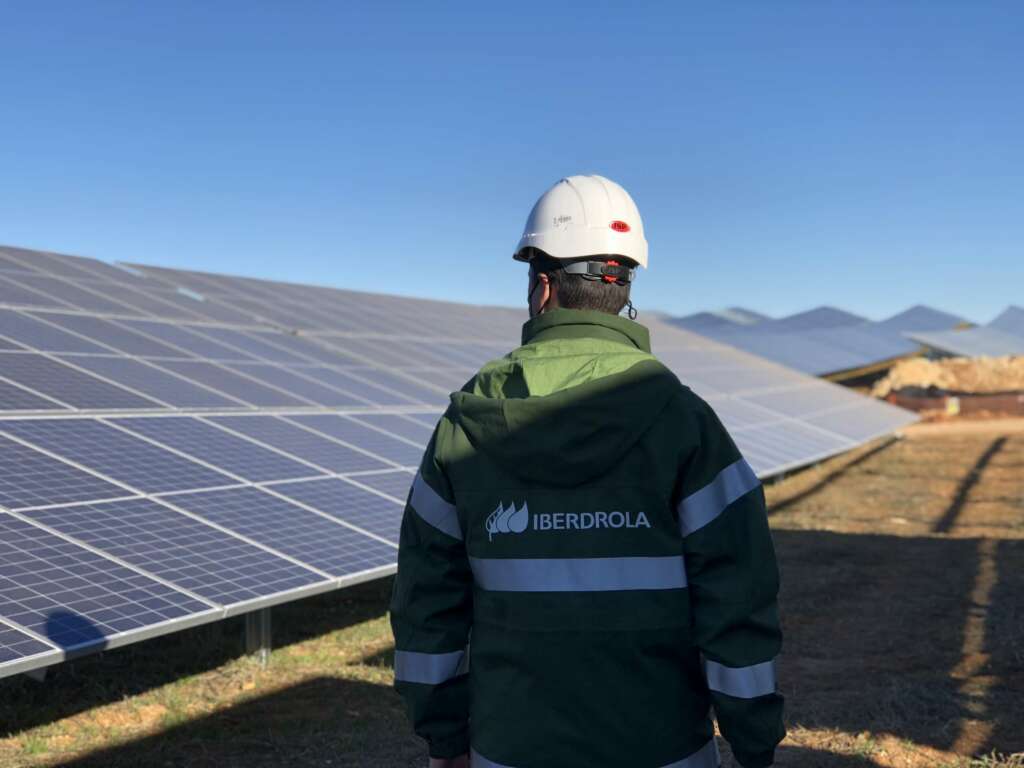 Planta fotovoltaica de Iberdrola. Foto: Iberdrola.