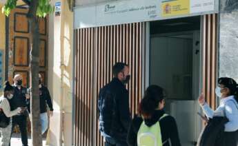 Una oficina de la Seguridad Social en Valencia. Foto: EFE/Manuel Bruque.