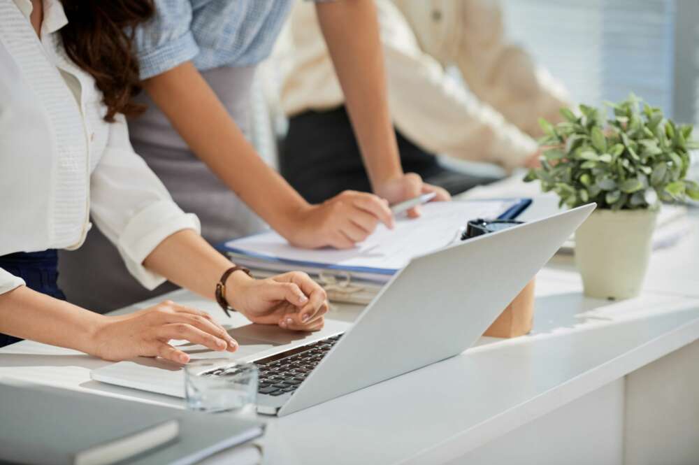 En Valencia se está llevando a cabo una prueba piloto con la semana laboral de cuatro días. Foto: Freepik.