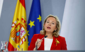 MADRID, 23/05/2023.- La vicepresidenta primera y ministra de Asuntos Económicos y Transformación Digital, Nadia Calviño, durante la rueda de prensa ofrecida tras la reunión del Consejo de Gobierno, este martes en el Palacio de la Moncloa. EFE/ Juan Carlos Hidalgo