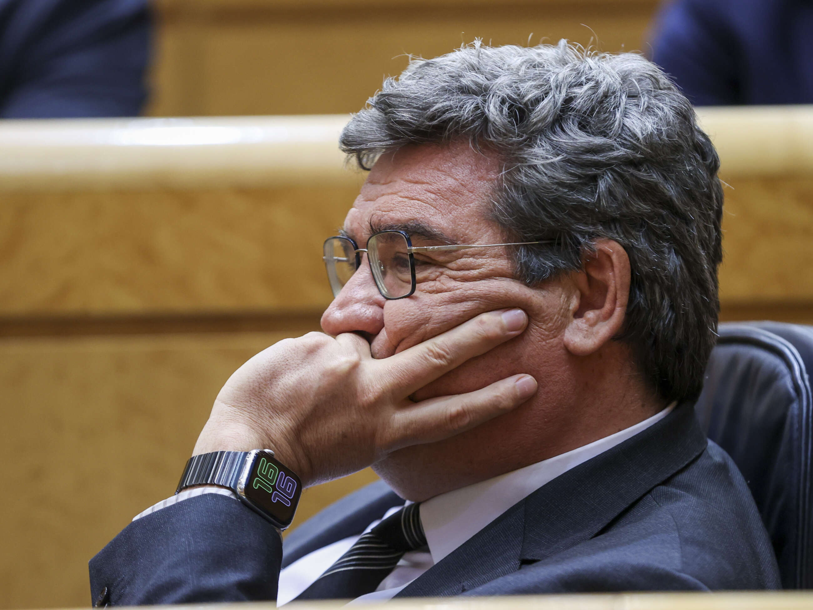 MADRID, 16/05/2023.- El ministro de Seguridad Social, José Luis Escrivá, en la sesión de control celebrada este martes en el pleno del Senado, en Madrid. EFE/ Kiko Huesca