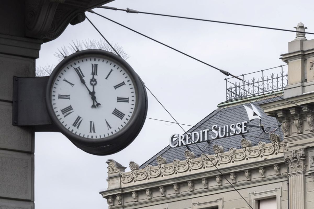 Nueva tormenta en Credit Suisse la justicia ultima una sanción 'milmillonaria' por estafar a un ex primer ministro