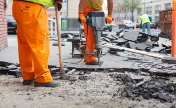 La DGT refuerza la seguridad en zonas de obras con radares y multas por exceso de velocidad. Foto: Envato