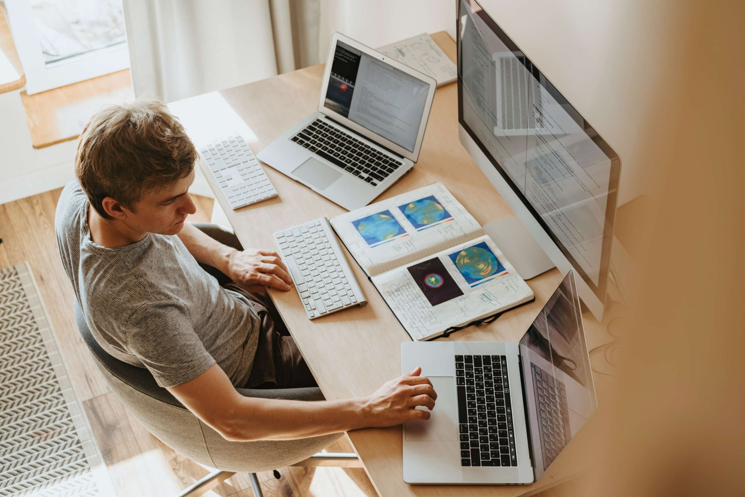 Las nociones básicas para crear tu propia oficina de teletrabajo en casa.