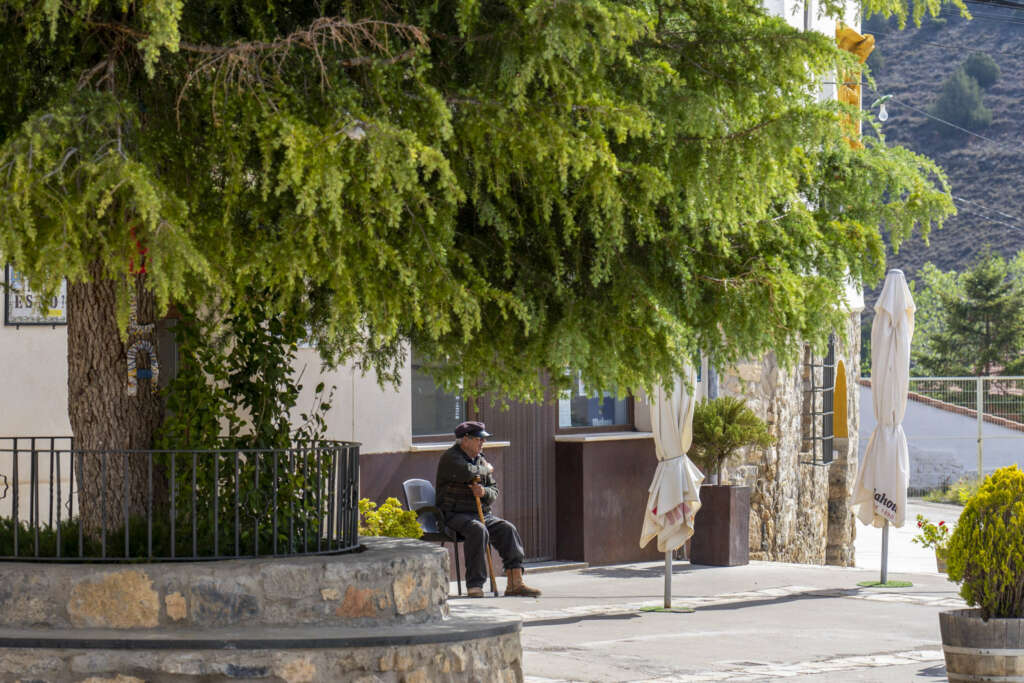 Las entidades lanzan un servicio dirigido a combatir la exclusión financiera que sufren los habitantes de las poblaciones rurales. EFE/Antonio García