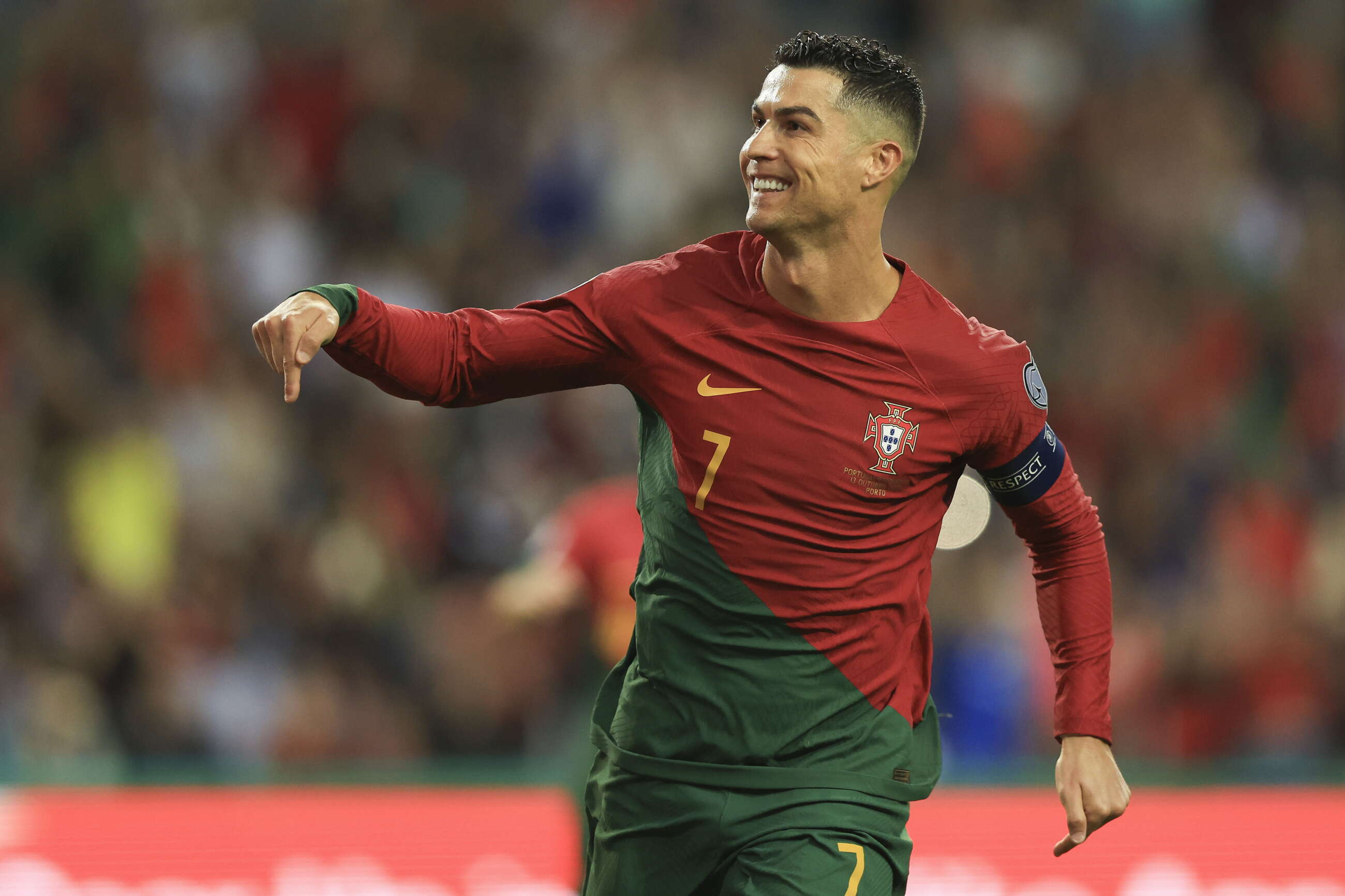 Cristiano Ronaldo lidera a futbolistas mejor pagados de 2023