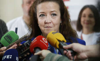 MADRID, 16/10/2023.- La consejera de Sanidad de la Comunidad de Madrid, Fátima Matute, realiza declaraciones a los medios al comienzo de la campaña de vacunación frente a la gripe y el COVID-19 en Madrid, este lunes. EFE/ J.P. Gandul