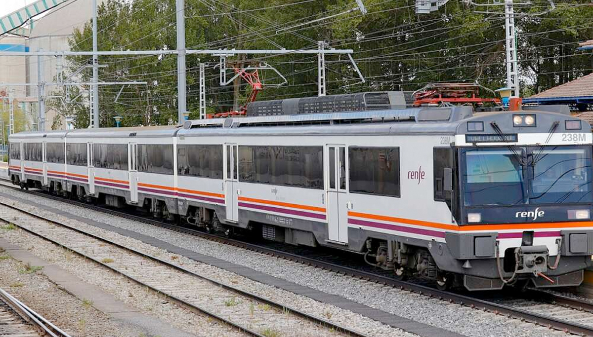 Tren en Mataporquera (Cantabria). Foto Wikipedia