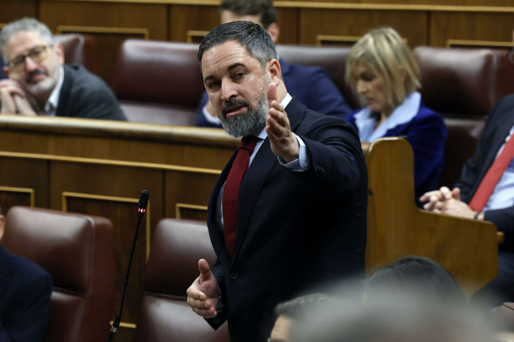 MADRID, 07/02/2024.- El líder de Vox, Santiago Abascal durante la sesión de control del Gobierno este miércoles celebrado en el Congreso en un ambiente político marcado por las tractoradas de los agricultores, la tramitación de la ley de Amnistía y la campaña electoral gallega. EFE/JJ Guillén