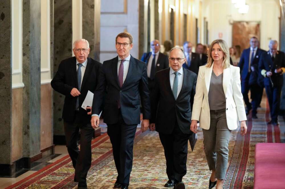 Feijóo presenta en el Senado iniciativas económicas para Ceuta y Melilla | Foto de David Mudarra/PP