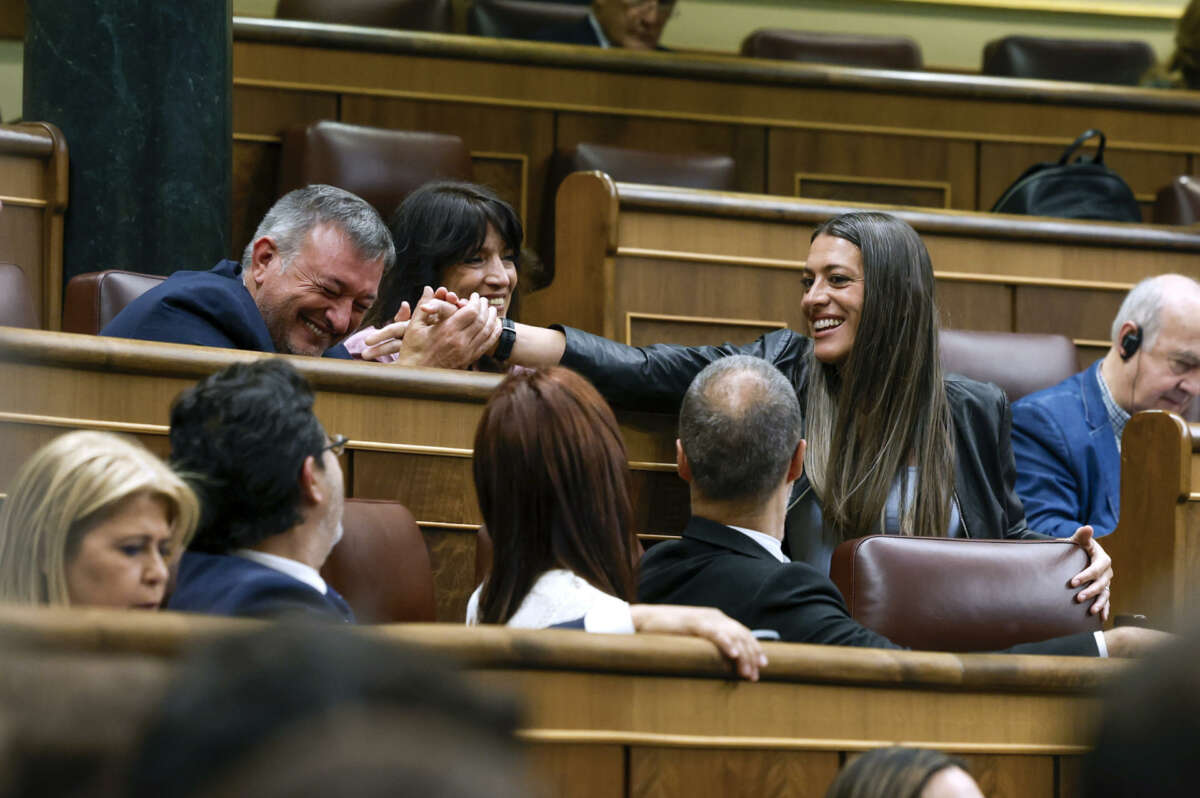 MADRID, 30/05/2024.- La portavoz de Junts Míriam Noguera tras intervenir en el pleno del Congreso que aprueba definitivamente la ley de amnistía, promovida por el Gobierno con el apoyo de sus socios, tras seis meses de tramitación en las Cortes. Amnistía. EFE/  JJ Guillen