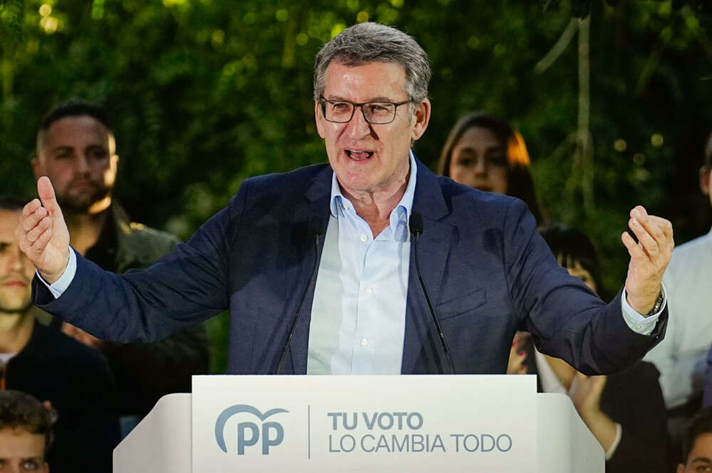 El presidente del PP, Alberto Núñez Feijoo, participa en el acto de campaña que los populares celebraron este jueves en Tarragona.