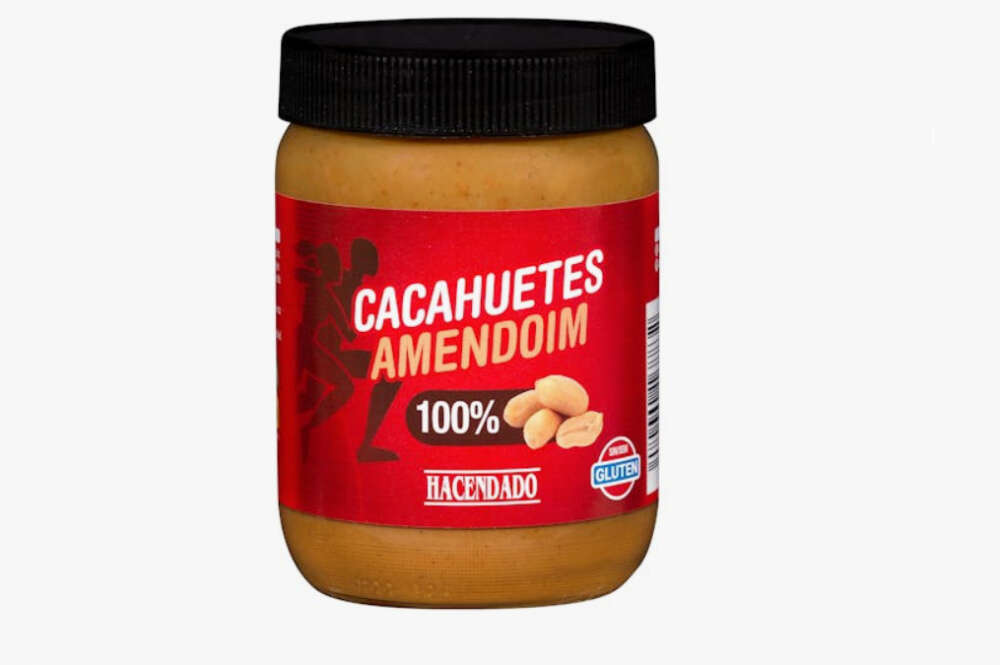 Un bote de crema de cacahuete de Mercadona